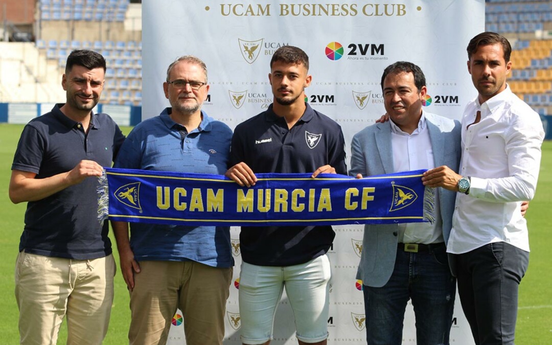 En 2VM renovamos el patrocinio a la UCAM Murcia CF